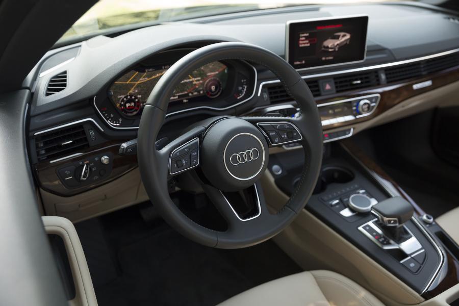 Панель приборов Audi A5 Coupe 2.0T Quattro 2016 года  (NA) (фото 4 из 14)
